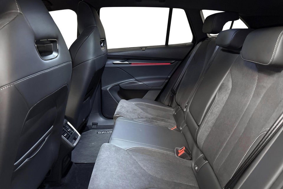 Skoda Enyaq 85 iV Sportline 5d