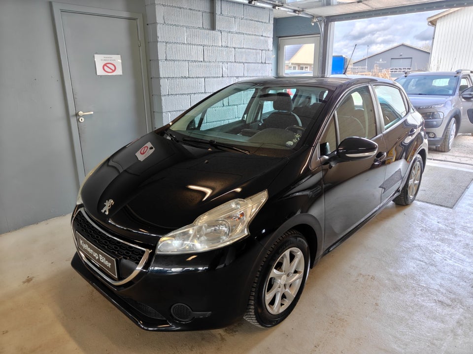 Peugeot 208 1,4 HDi 68 Active 5d