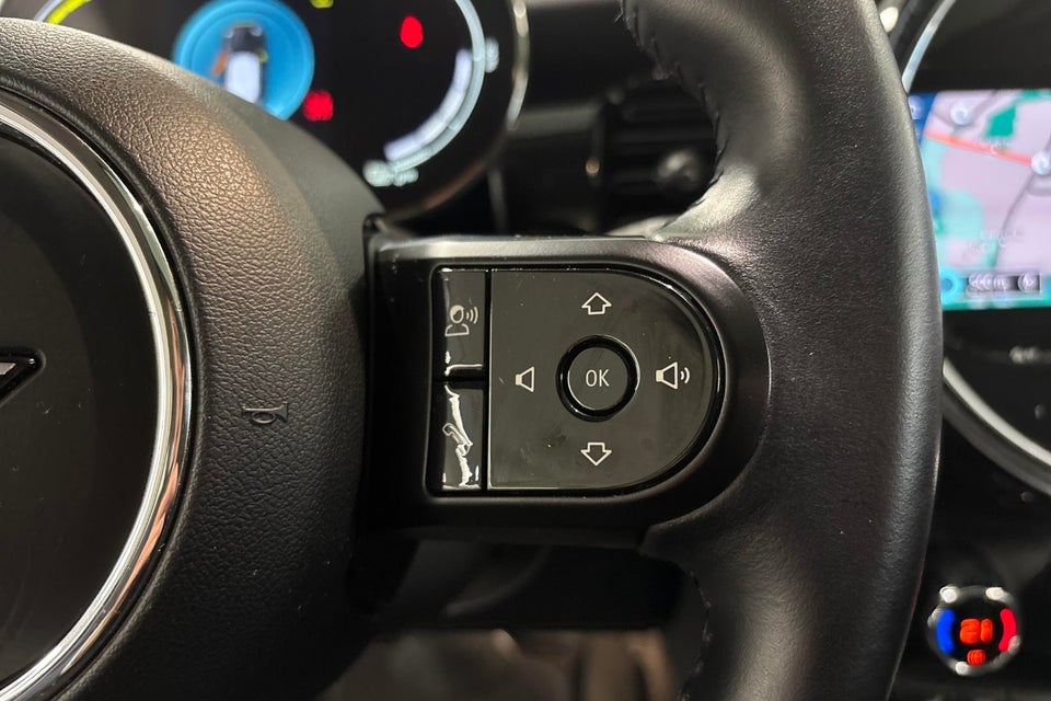 MINI Cooper SE Camden Edition 3d