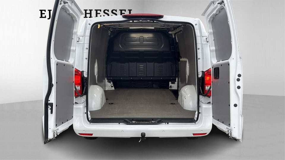 Mercedes Vito 116 2,0 CDi Kassevogn aut. L RWD