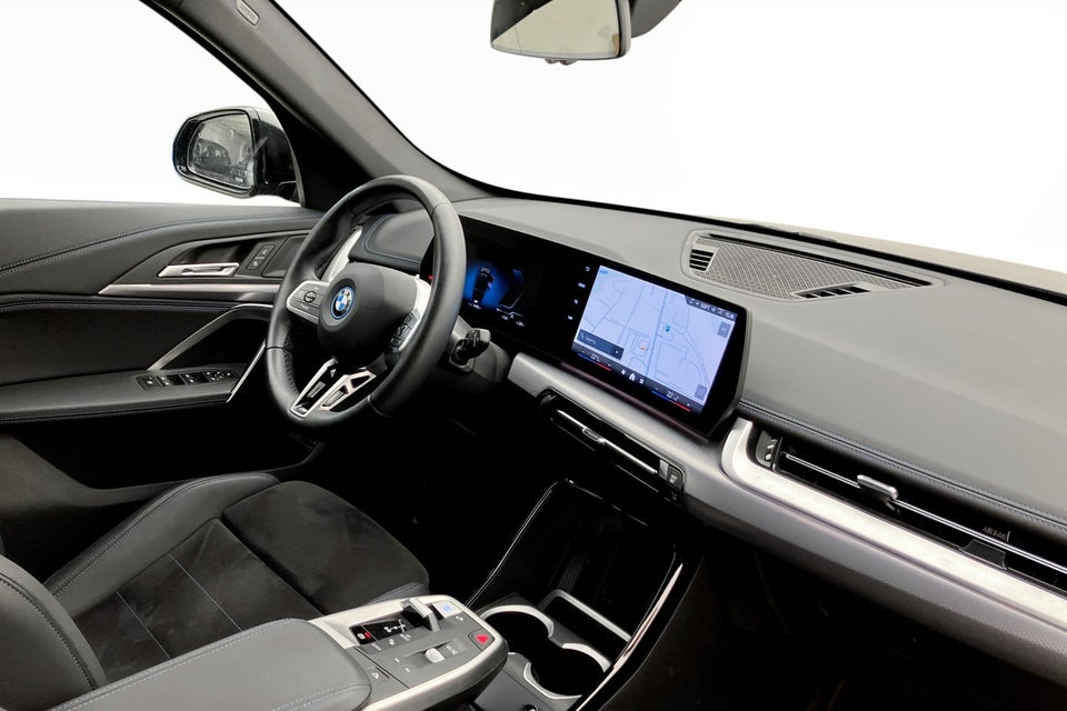 BMW iX1 eDrive20 M-Sport 5d