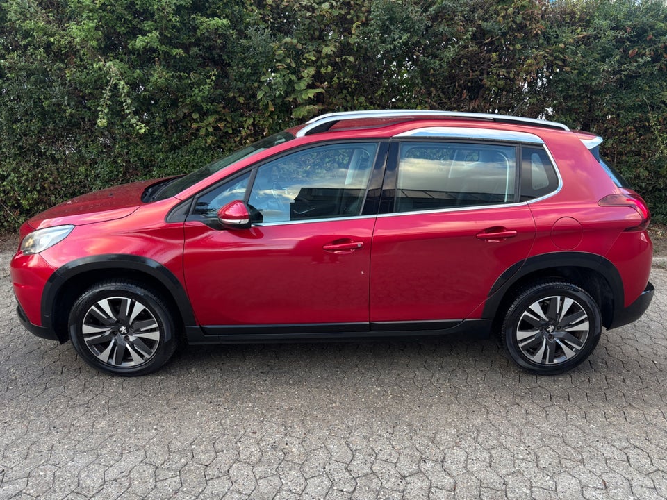 Peugeot 2008 1,2 e-THP 110 Allure 5d
