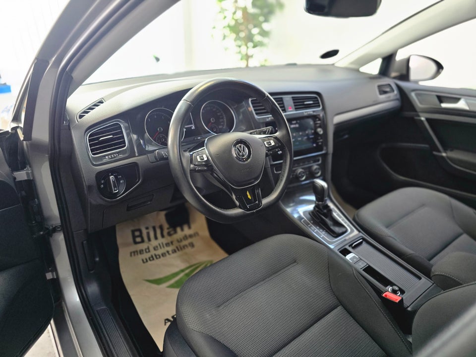 VW Golf VII 1,5 TSi 130 Comfortline DSG 5d