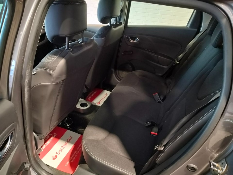 Renault Clio IV 0,9 TCe 90 Expression Sport Tourer 5d