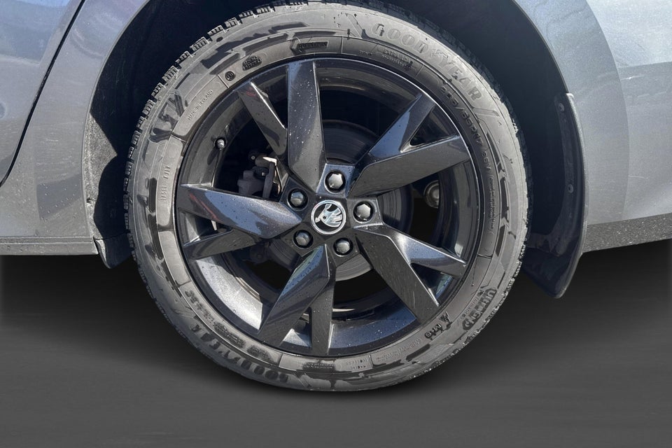 Skoda Octavia 1,4 TSi iV Plus Combi DSG 5d