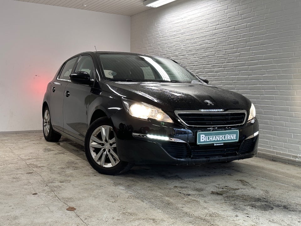 Peugeot 308 1,2 e-THP 130 Allure 5d