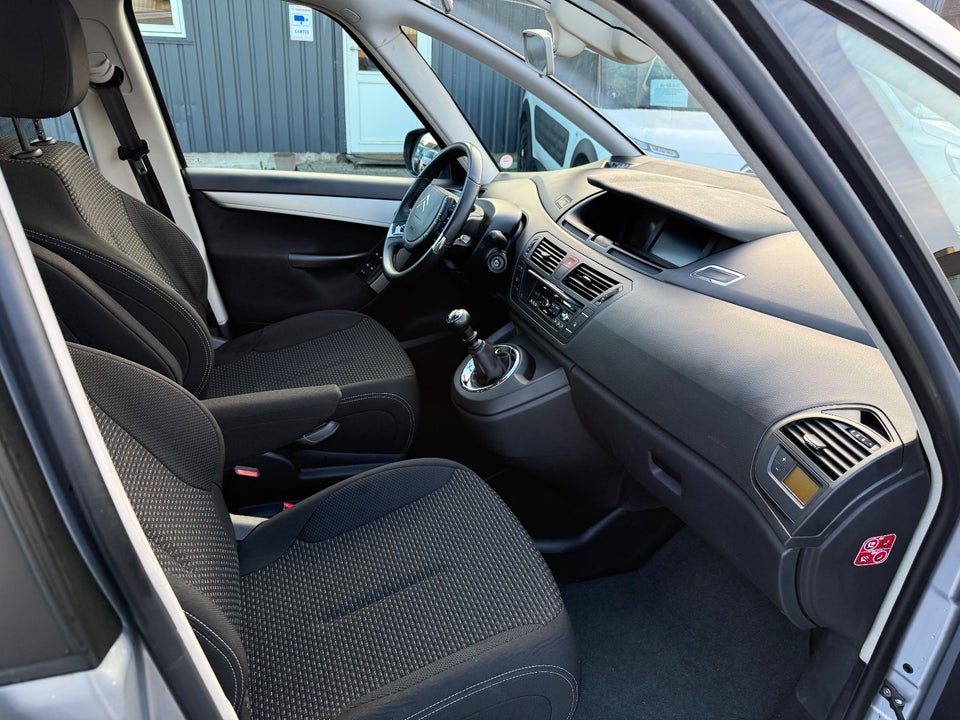 Citroën Grand C4 Picasso 1,6 HDi 112 Seduction 7prs 5d
