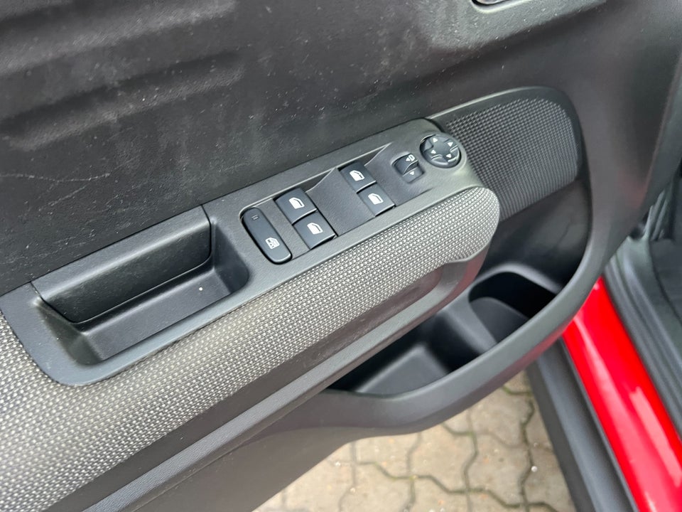 Citroën C3 Aircross 1,6 BlueHDi 100 Iconic 5d