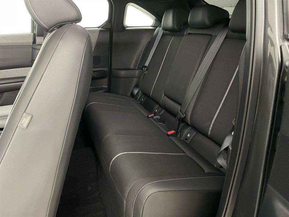 Mazda MX-30 e-SkyActiv Makoto 5d