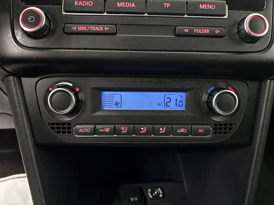 VW Polo 1,6 TDi 90 Comfortline 5d