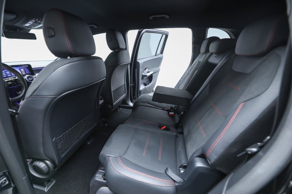 Mercedes EQB250+ AMG Advance 7prs 5d