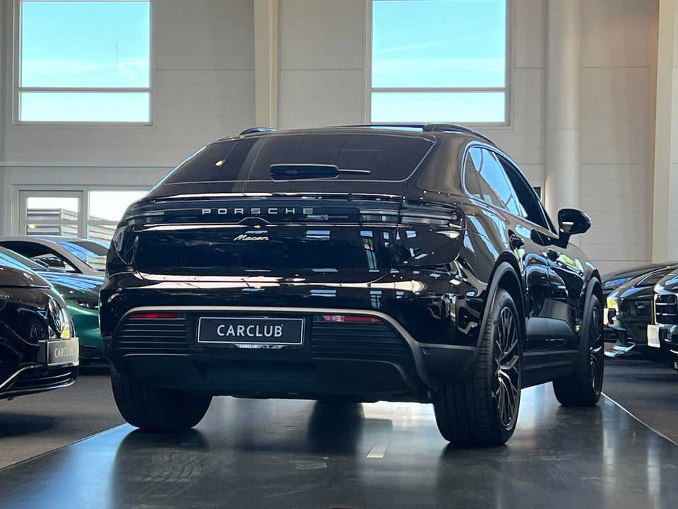Porsche Macan 5d
