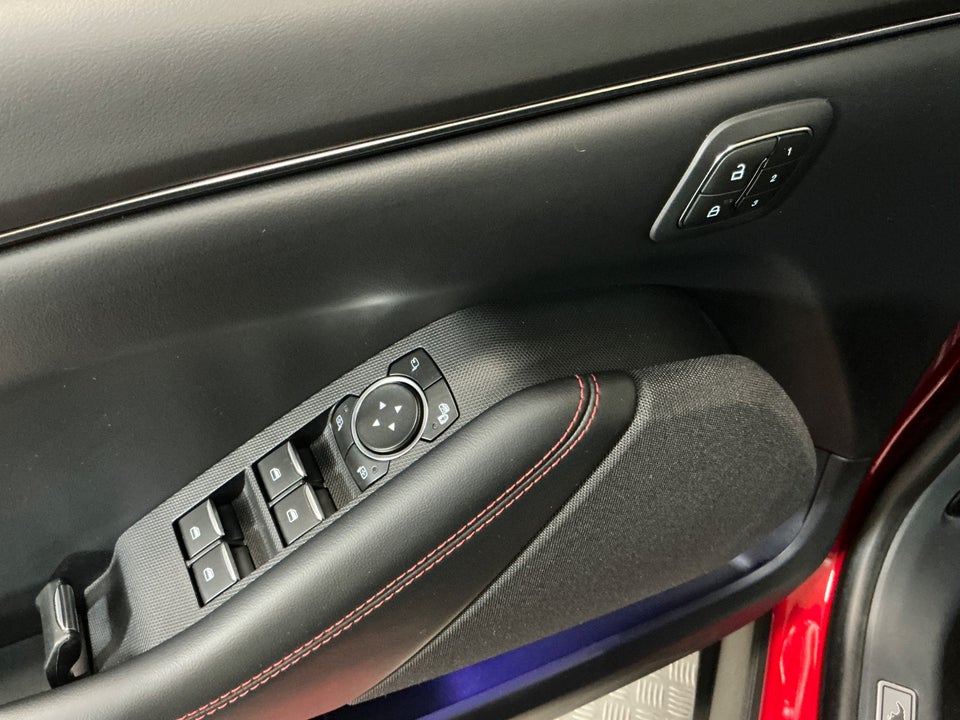 Ford Mustang Mach-E 70 Premium Standard Range AWD 5d