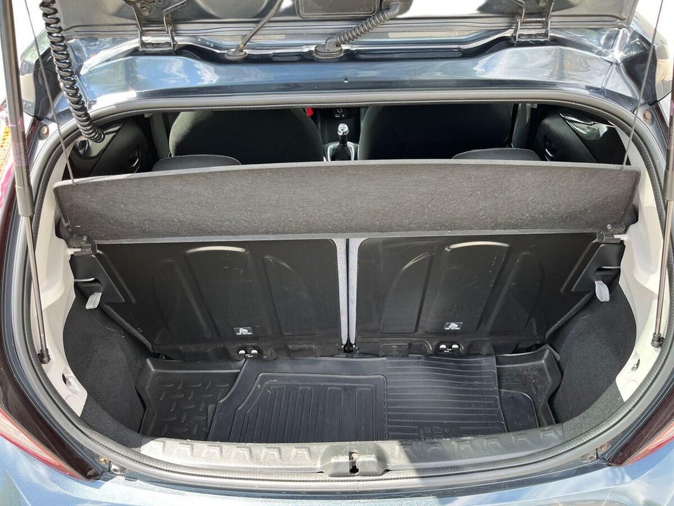 Toyota Aygo 1,0 VVT-i x-play 5d