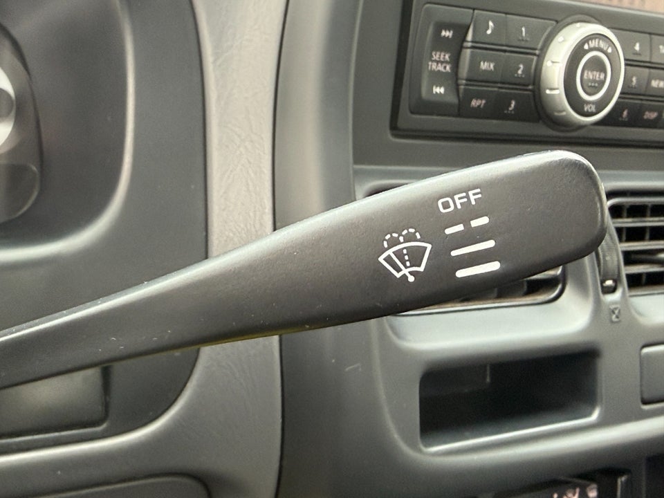 Nissan NP300 2,5 dCi 133 King Cab Comfort+ 4x4 2d