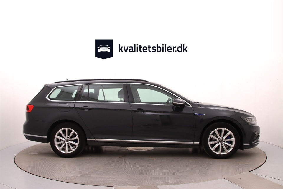 VW Passat 1,4 GTE High Variant DSG 5d