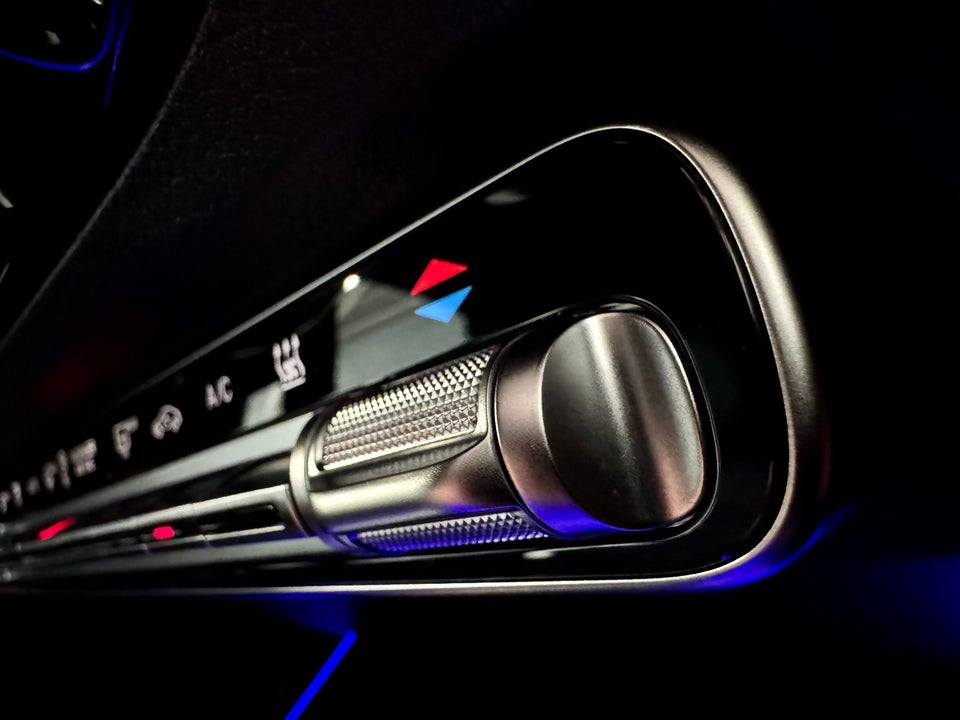 Mercedes EQA300 Progressive 4Matic 5d