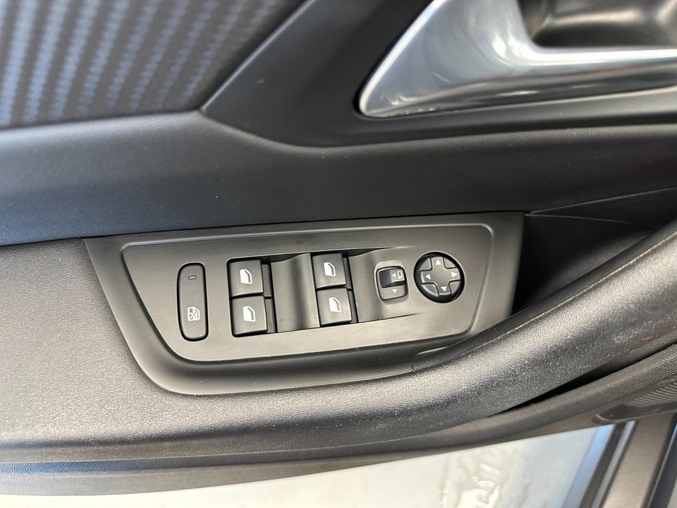 Peugeot 508 1,6 Hybrid Allure Pack SW EAT8 5d