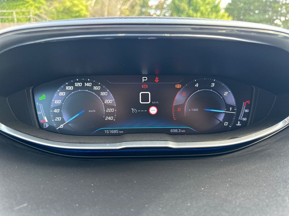 Peugeot 3008 1,6 BlueHDi 120 Allure EAT6 Van 5d