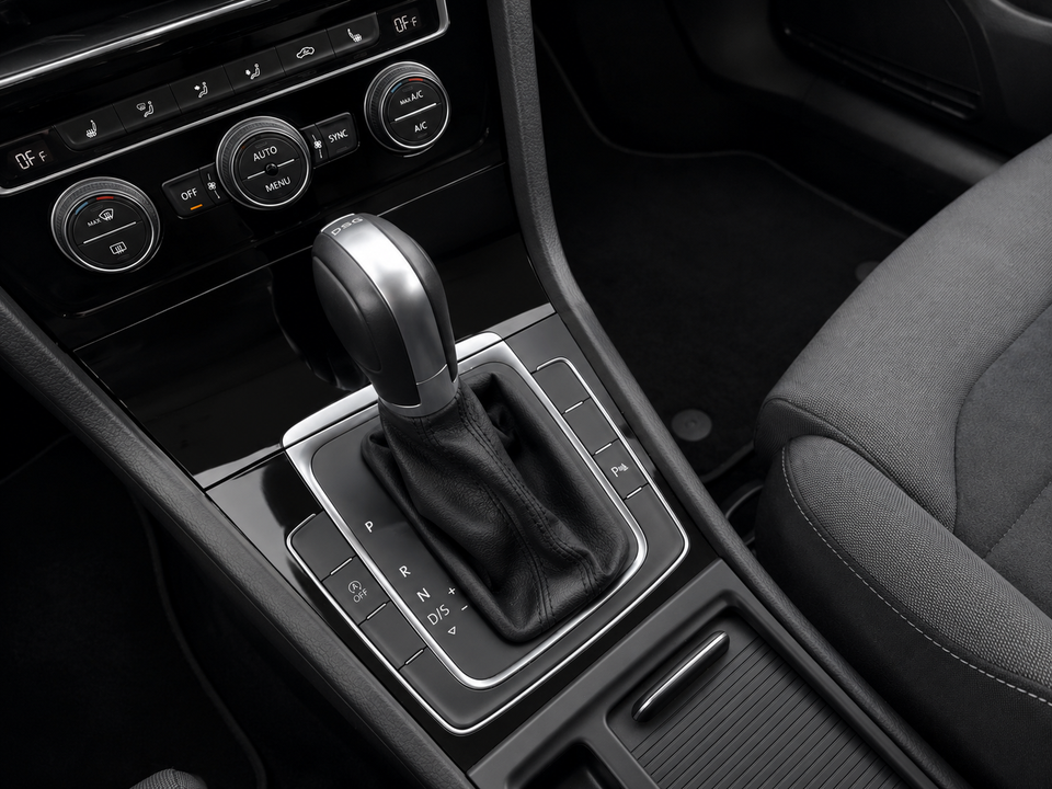 VW Golf VII 1,5 TSi 150 Highline DSG 5d