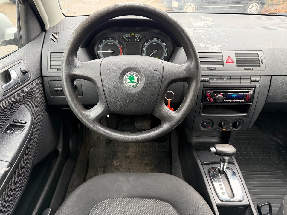 Skoda Fabia 1,4 16V 75 Comfort Combi aut. 5d