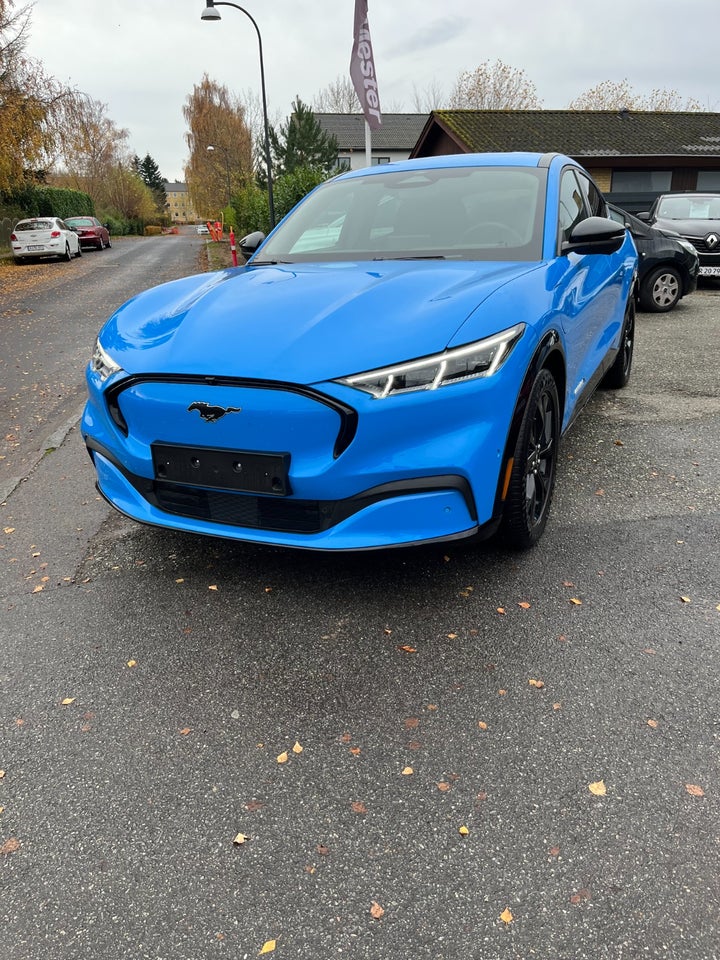 Ford Mustang Mach-E 98 Premium Extended Range 5d