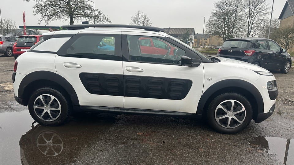 Citroën C4 Cactus 1,2 PureTech 82 Feel 5d