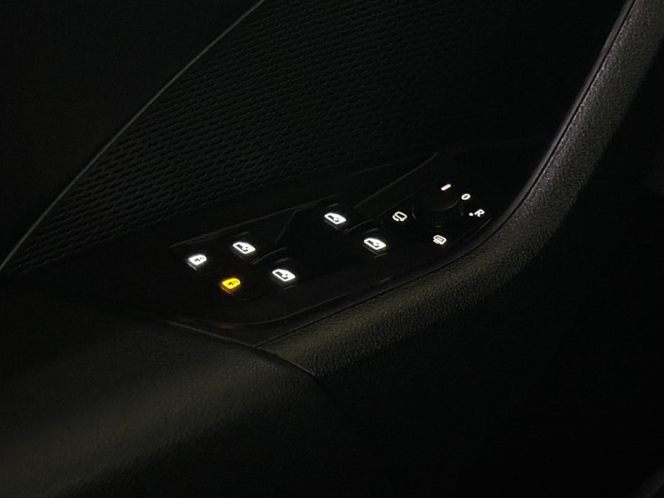 Skoda Octavia 1,4 TSi iV Plus Combi DSG 5d