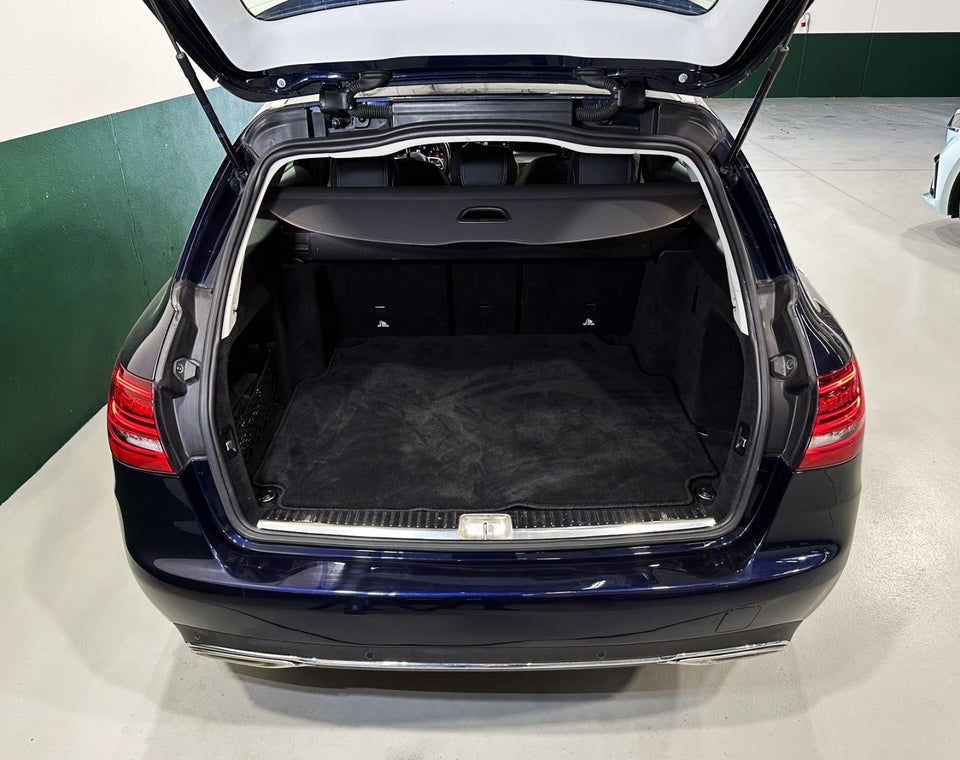 Mercedes C300 2,0 stc. aut. 5d