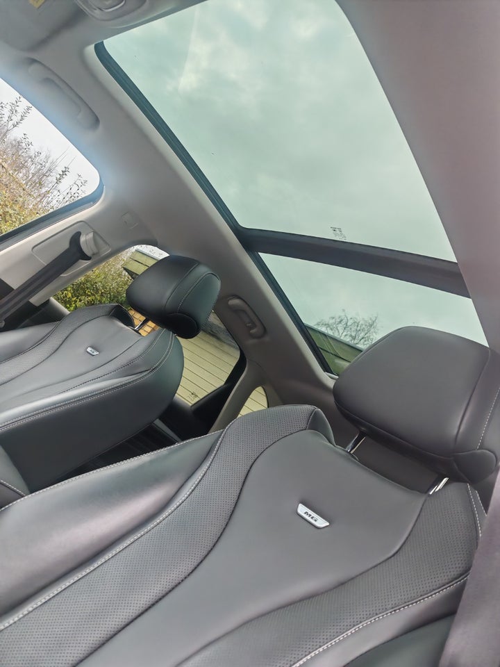 MG Marvel R Luxury 5d