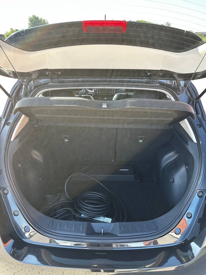 Nissan Leaf 40 Tekna 5d