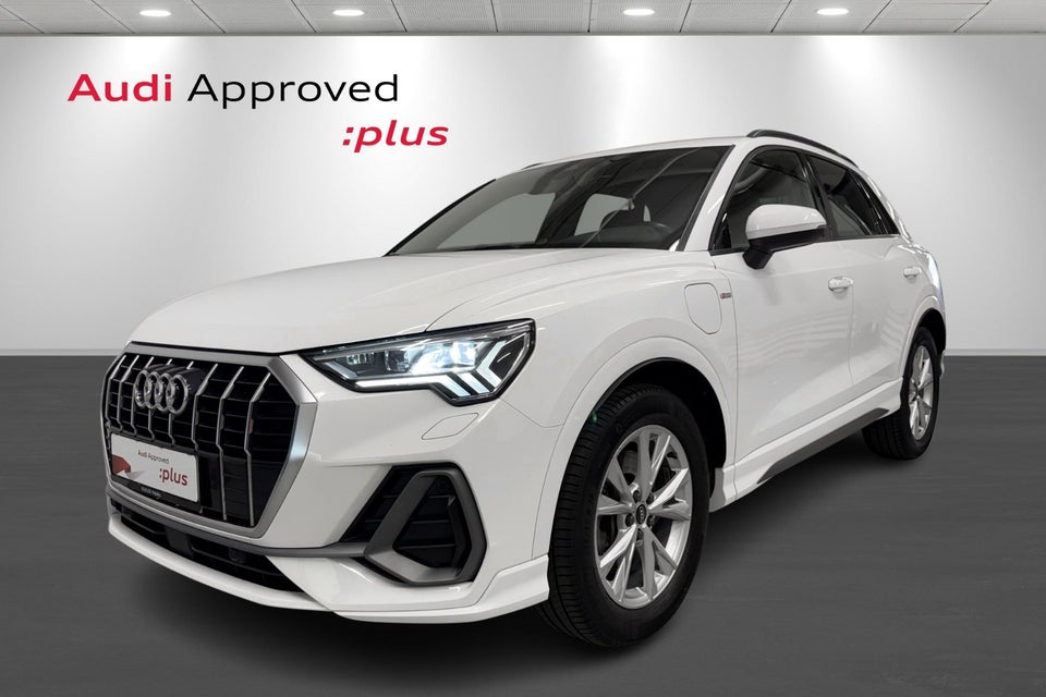 Audi Q3 45 TFSi e S-line plus S-tr. 5d