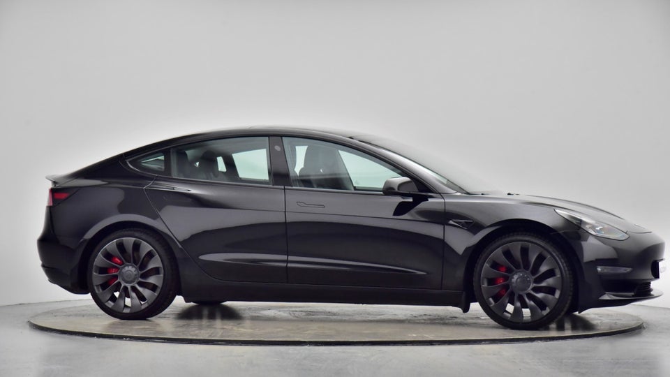 Tesla Model 3 Performance AWD 4d