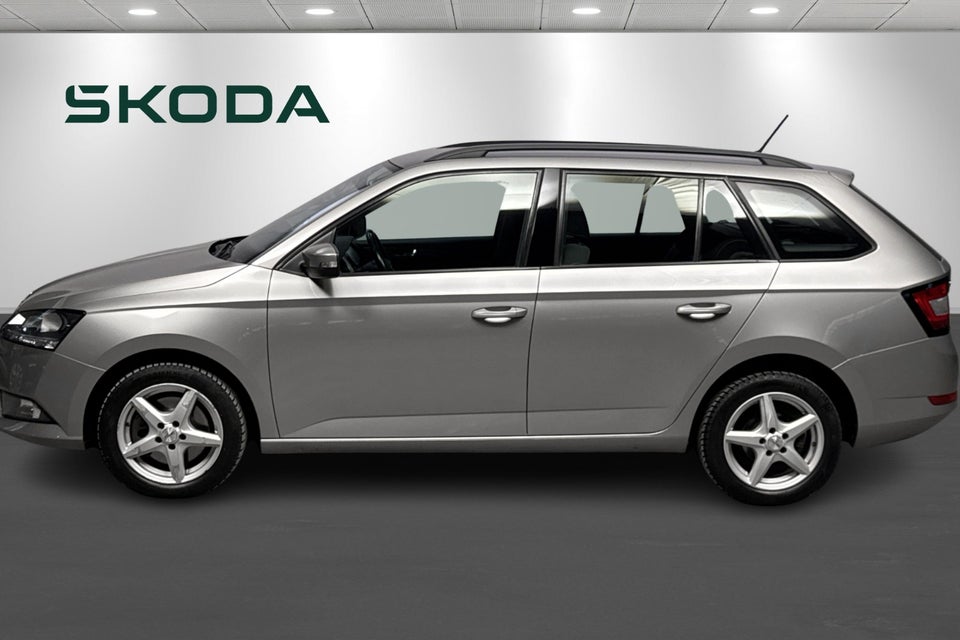 Skoda Fabia 1,0 TSi 110 Ambition Combi DSG 5d
