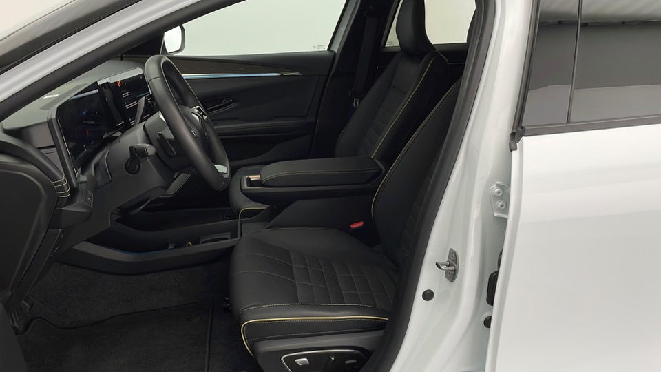 Renault Megane E-Tech 60 Iconic 5d