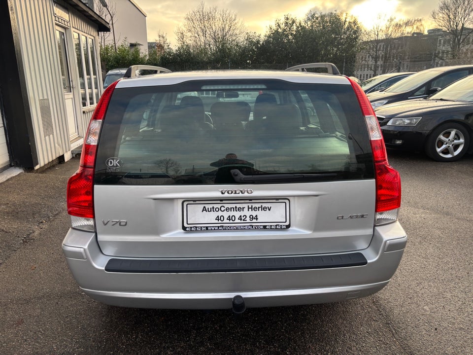 Volvo V70 2,4 140 5d