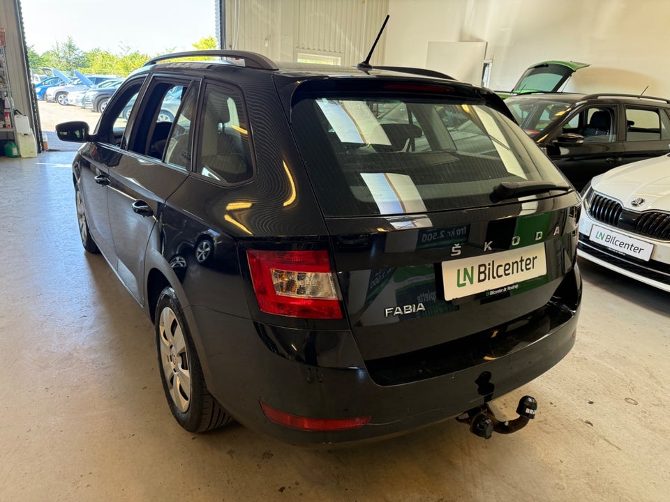 Skoda Fabia 1,0 TSi 95 Ambition Combi 5d