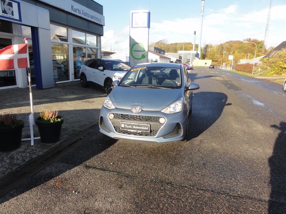 Hyundai i10 1,0 Touch 5d