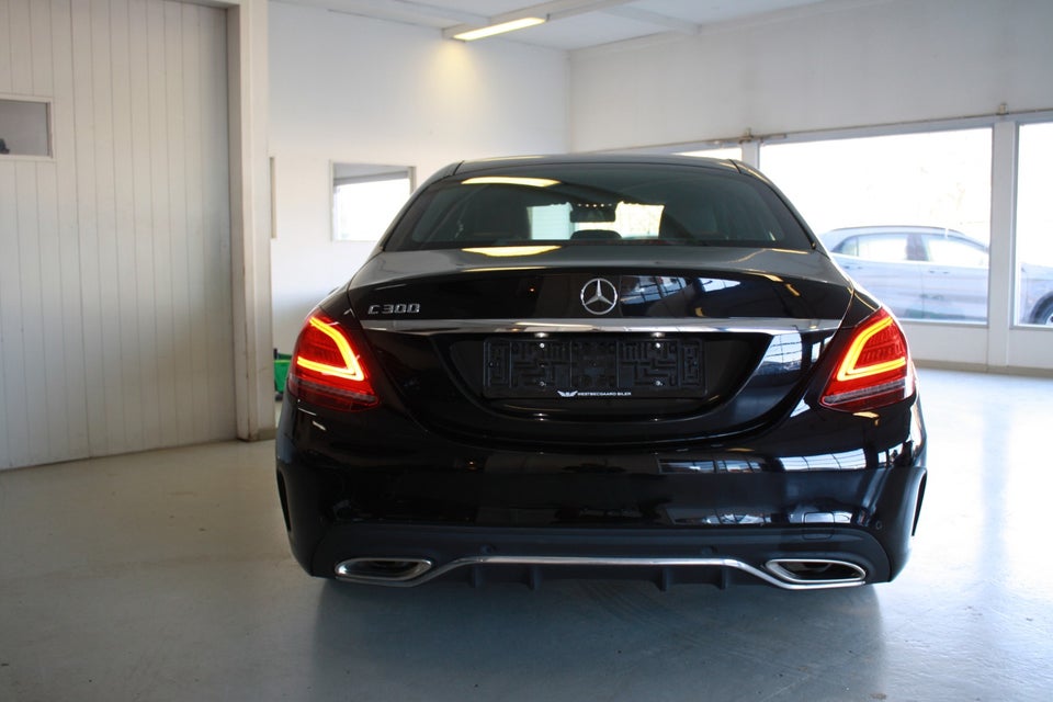 Mercedes C300 2,0 Advantage AMG aut. 4d