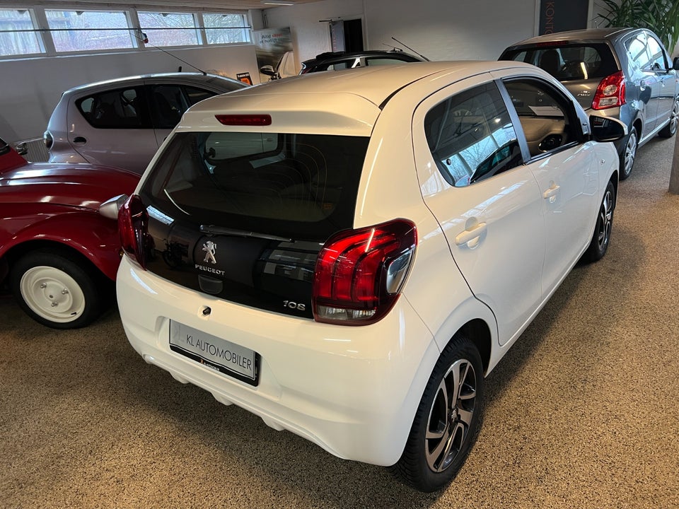Peugeot 108 1,0 e-VTi 72 Infinity 5d