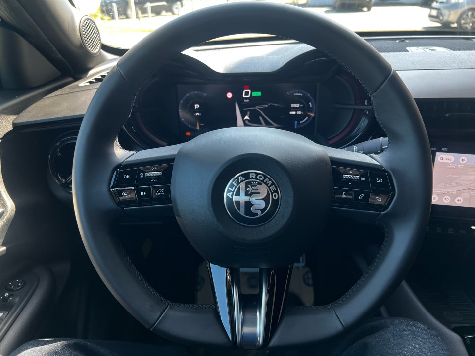 Alfa Romeo Junior Elettrica Speciale 5d