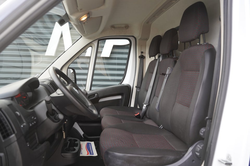 Citroën Jumper 35+ 2,2 BlueHDi 165 L2H2 FlexLine