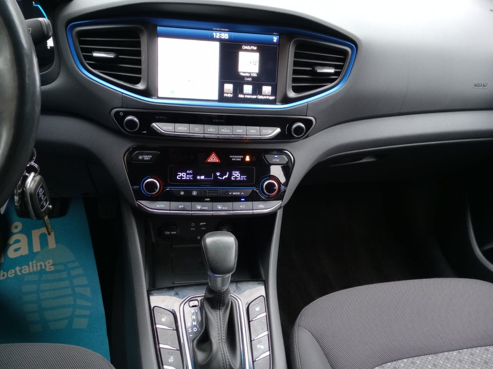 Hyundai Ioniq 1,6 HEV Trend DCT 5d