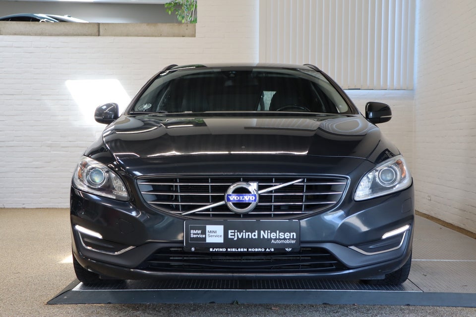 Volvo V60 2,0 D4 181 Momentum aut. Van 5d
