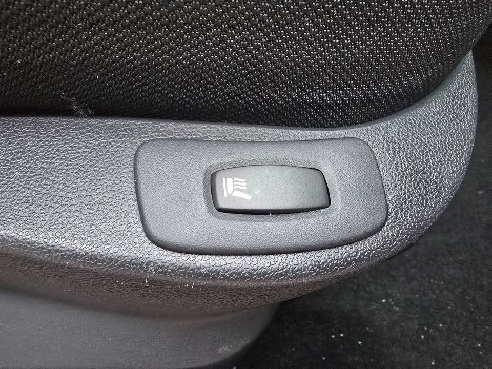 Renault Clio III 1,2 16V TCe Expression 5d