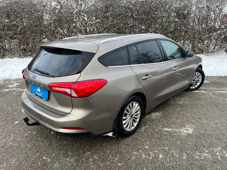 Ford Focus 1,0 EcoBoost Titanium stc. 5d