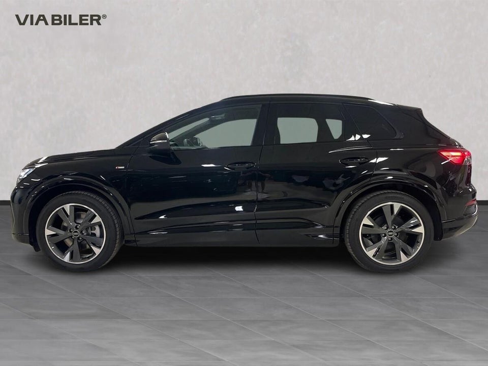 Audi Q4 e-tron 45 S-line Edition quattro 5d