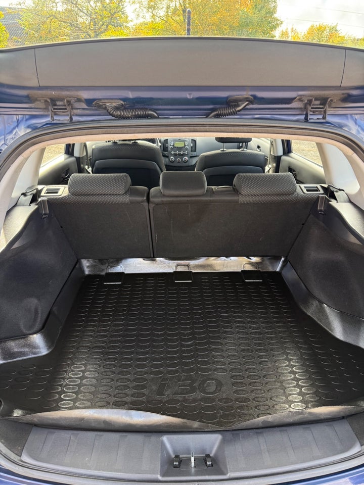 Hyundai i30 1,4 CVVT Classic Sun CW 5d