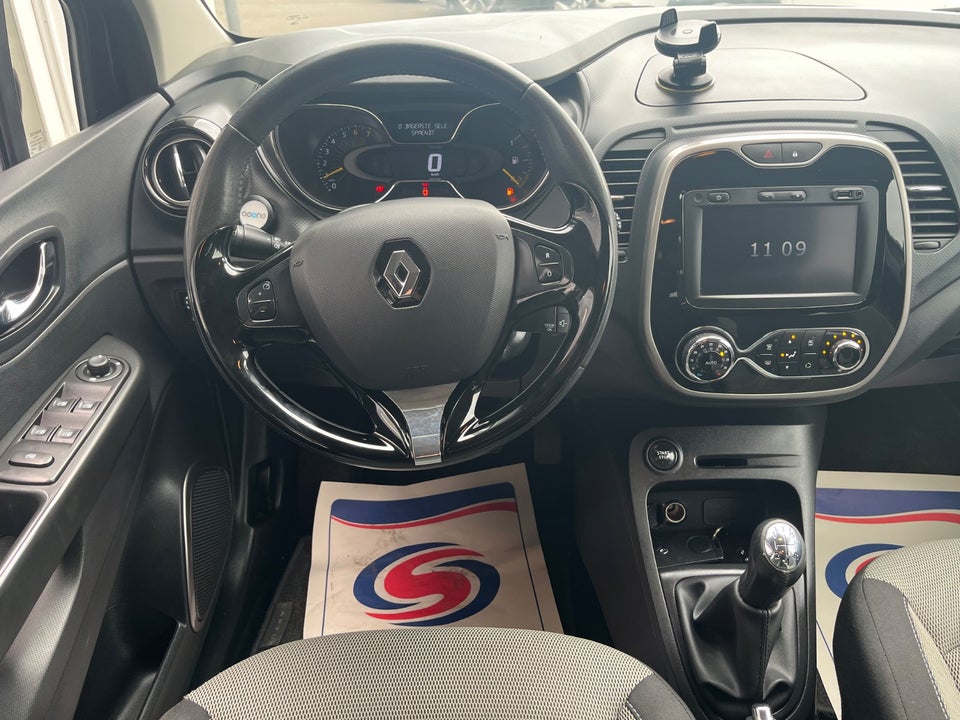Renault Captur 0,9 TCe 90 Expression 5d