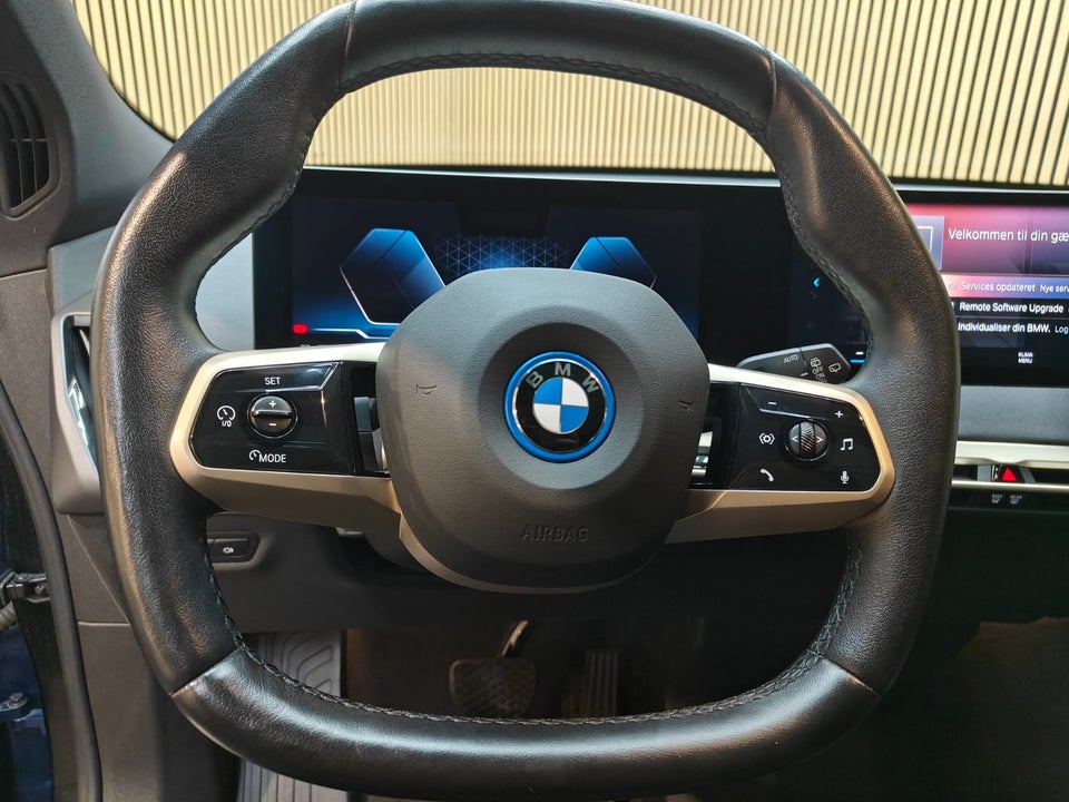 BMW iX xDrive40 Sport 5d